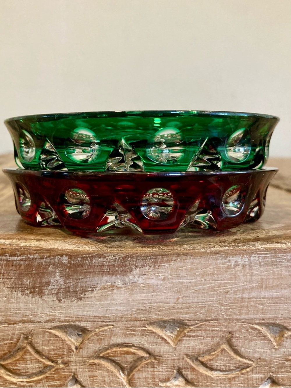 Faberge Xenia Drink Coasters Cut Crystal Red and Green with Starburst Pattern - Picture 13 of 16